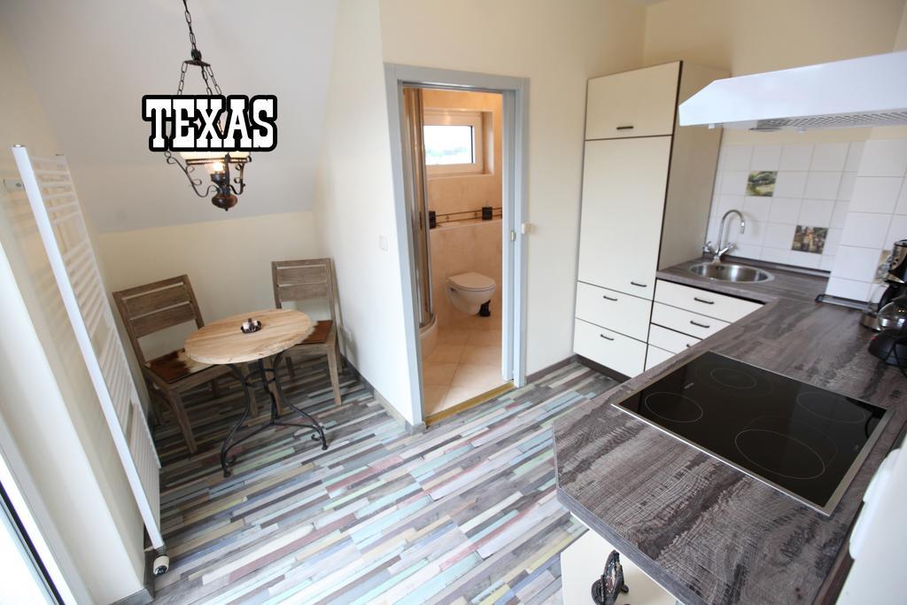 Ferienwohnung Little Hawaii & Texas Bad Wildungen Zimmer foto